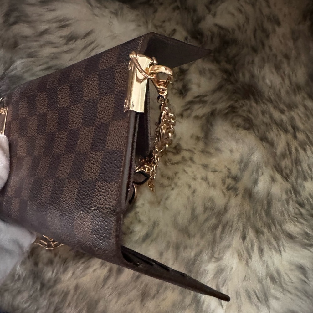 Louis Vuitton international damier wallet Preloved converted Crossbody - Picture 11 of 16